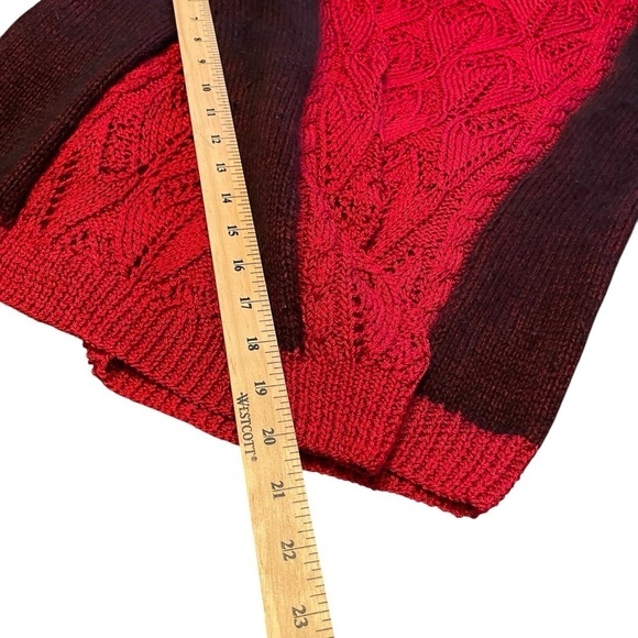 Stunning Red Crochet/Knit Handmade Sweater - Size Medium - Picture 7 of 9